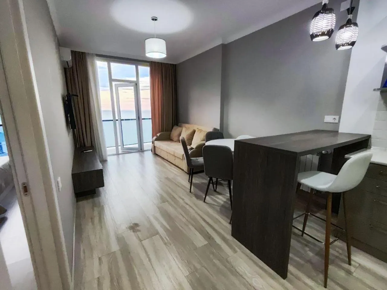 Cozy Sea View App Apartment Batumi